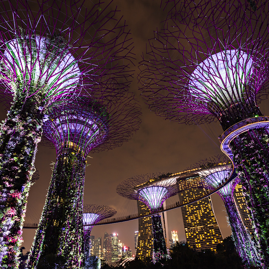 gardens by the bay is a park spanning 101 hectares in central singapore