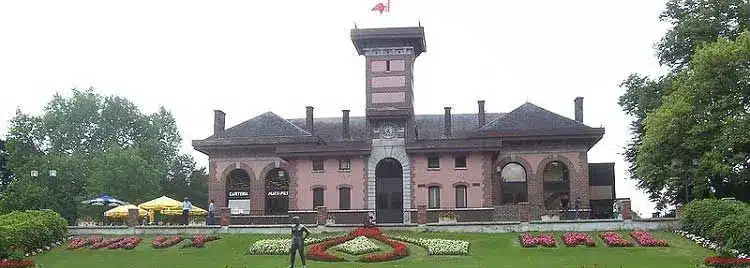 Moving to Mons
