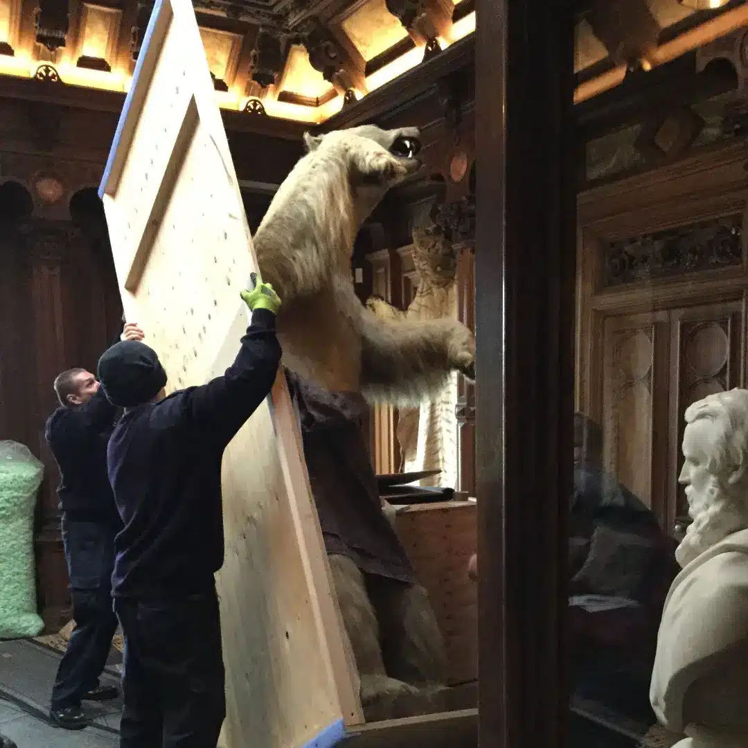 moving-a-museum-piece
