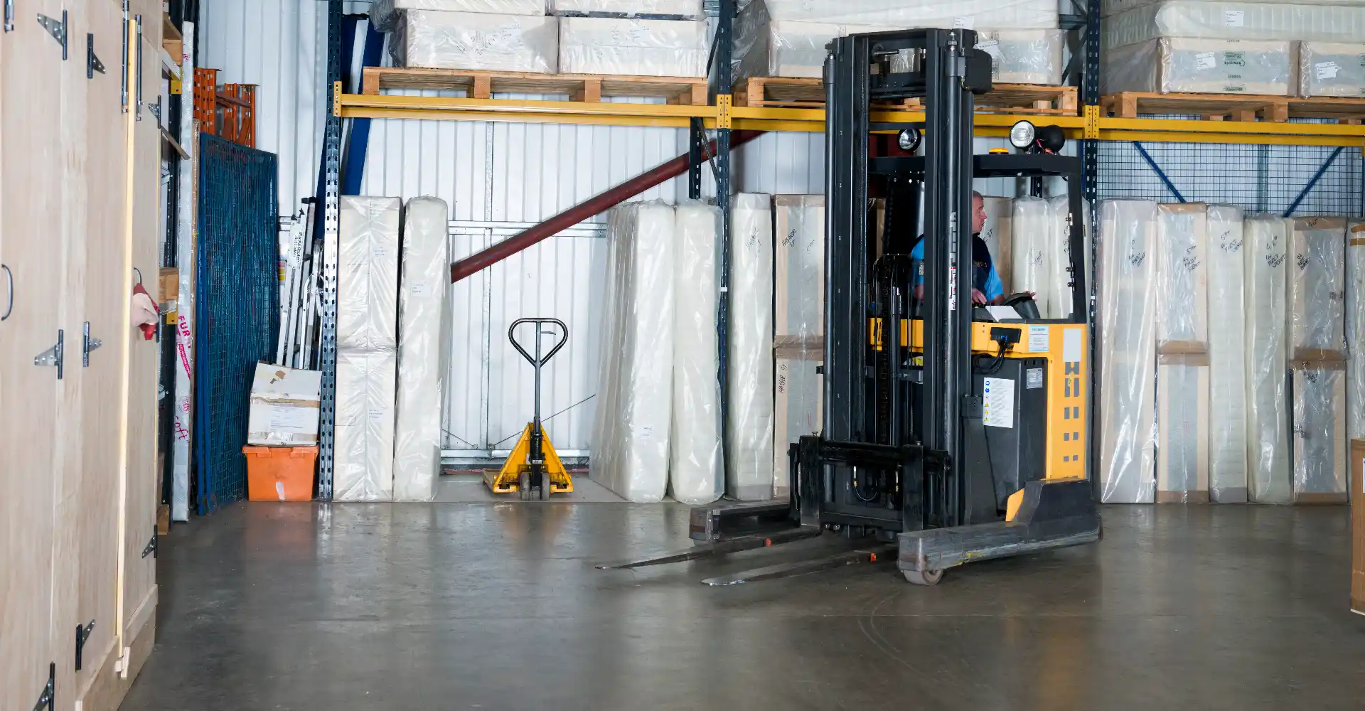 Talk to our Storage experts