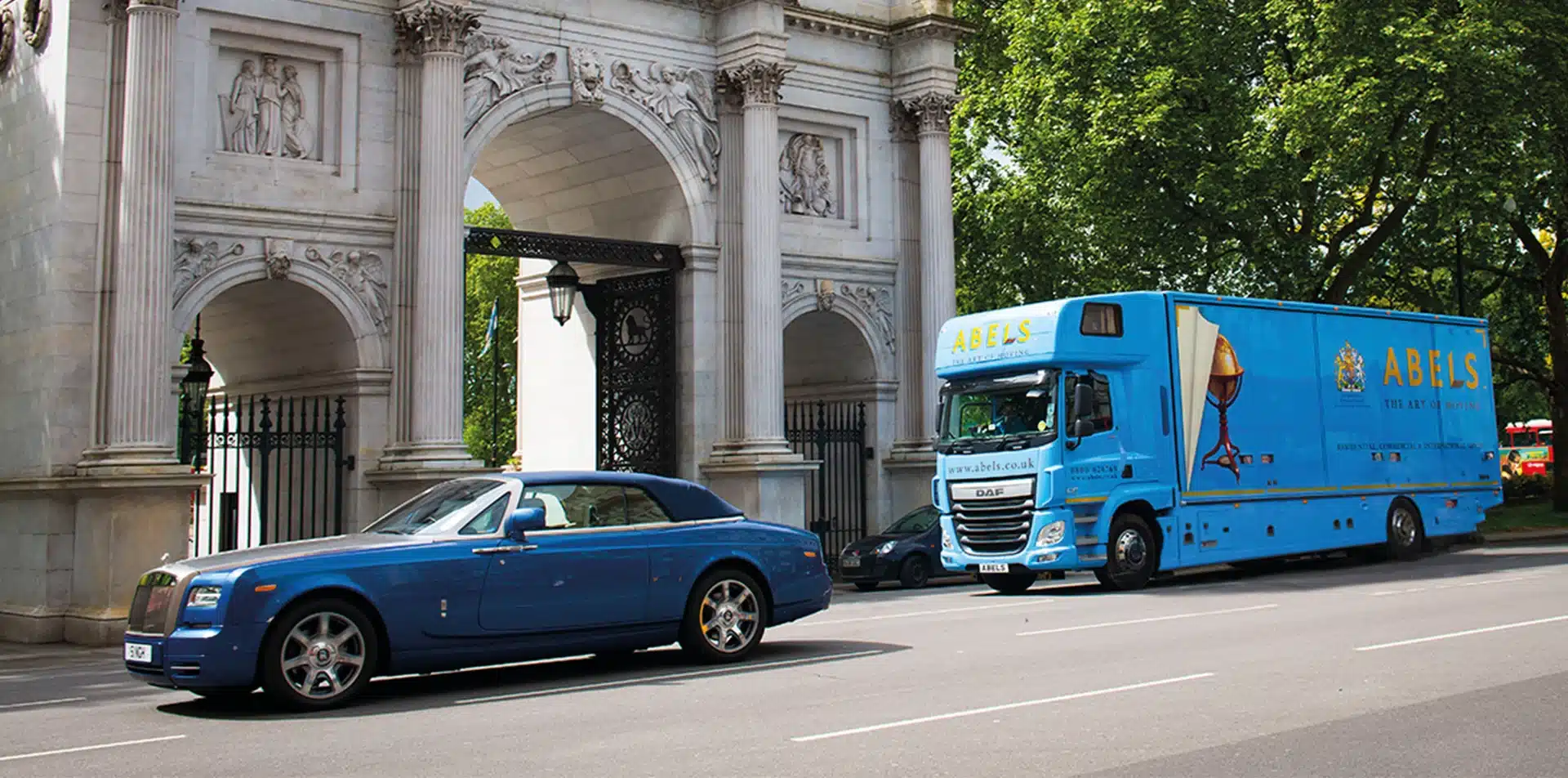 Your London Relocation Experts, u003cbru003eOur Team Are Here to Help.